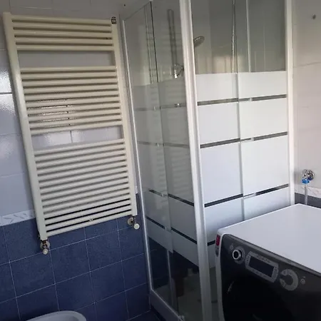 Apartment Casa La Regina - Moderno A Centro *